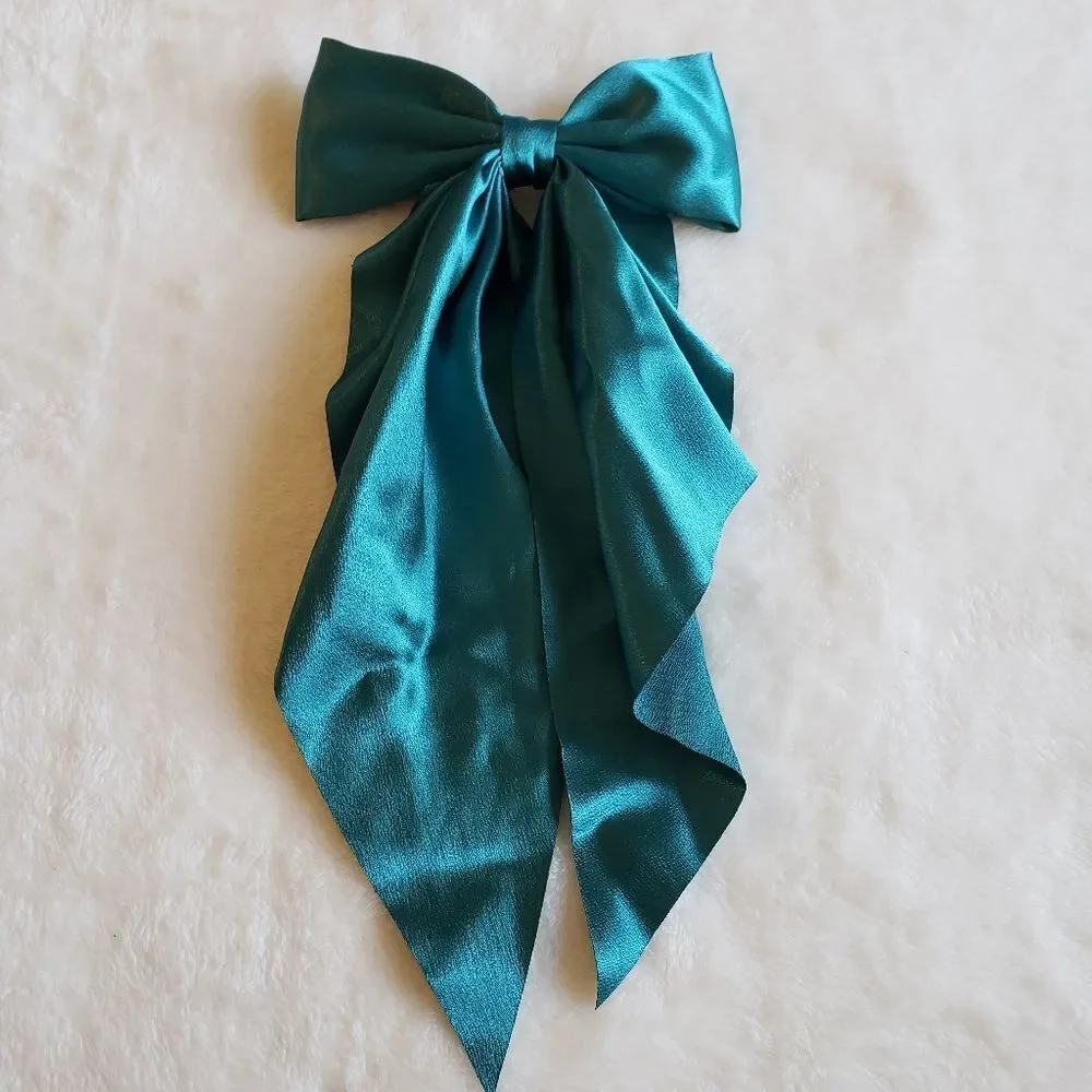 Elegant Emerald Satin Bow Hair Barrette